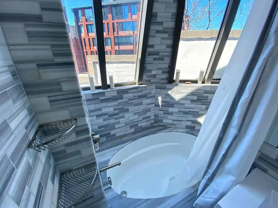 Gorgeous Three Bedroom West Village Townhouse New York Lägenhet